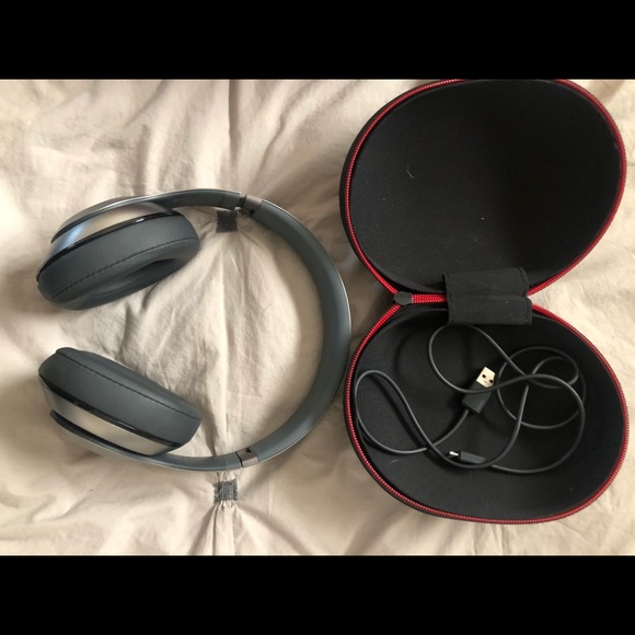 BEATS STUDIO WIRELESS - Picture 5 of 8